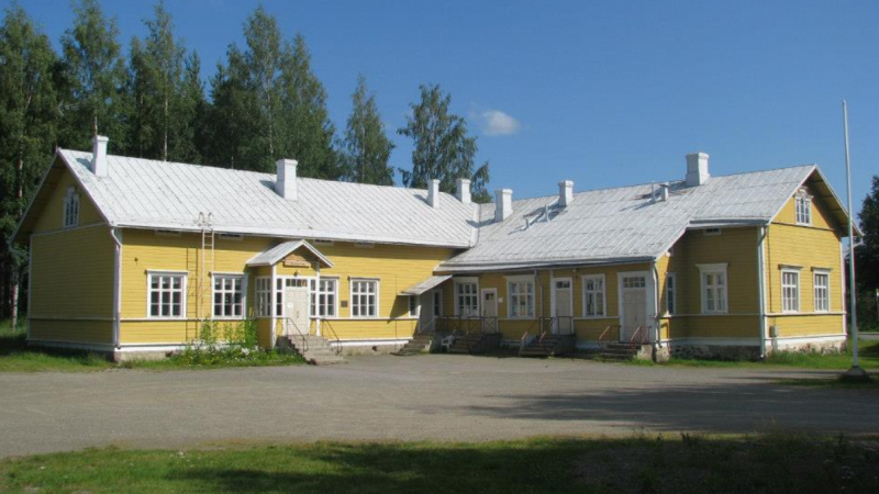 Utran puukoulu ja Utran saaren kota